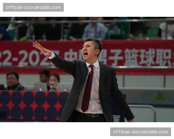 郭士强指导接受专访,谈广州队三年来的体系构建与年轻球员培养